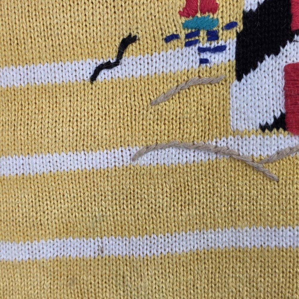 Vintage Sag Harbor Sweater Medium Yellow Lighthouse Coastal Nautical Preppy Y2K - Picture 9 of 10